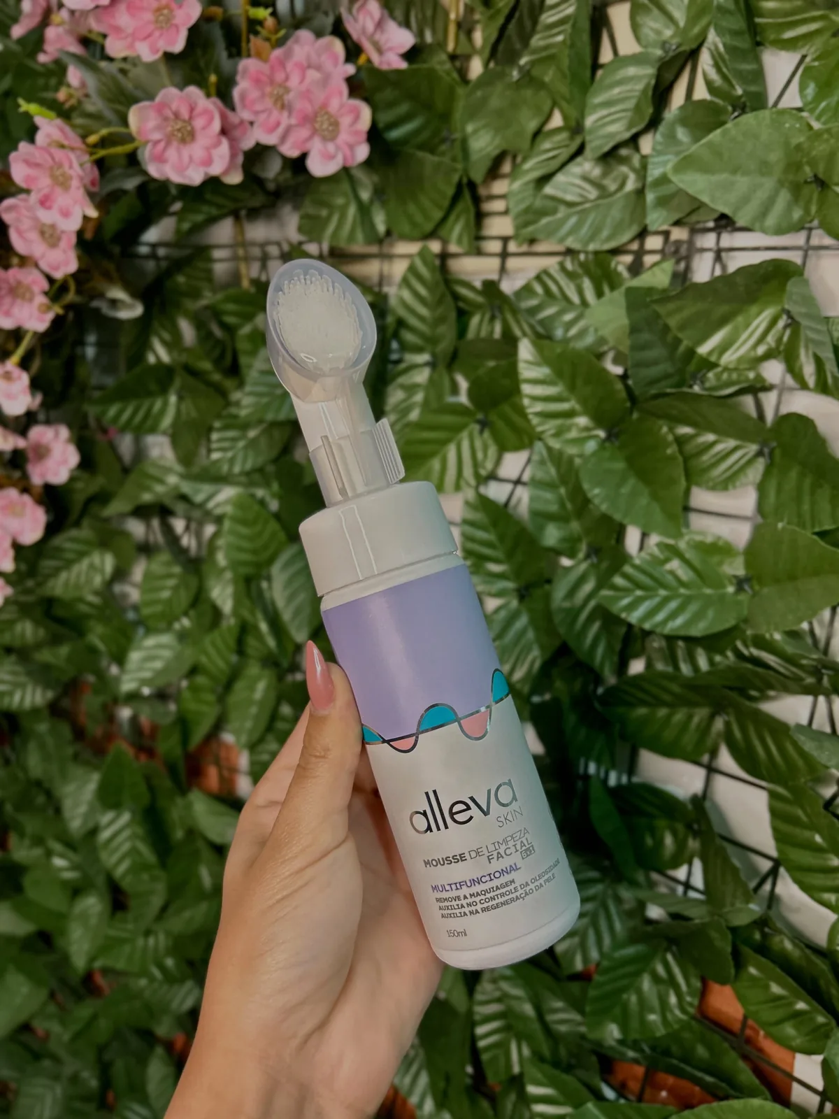 Mousse de Limpeza Facial com Ácido Hialurônico Alleva