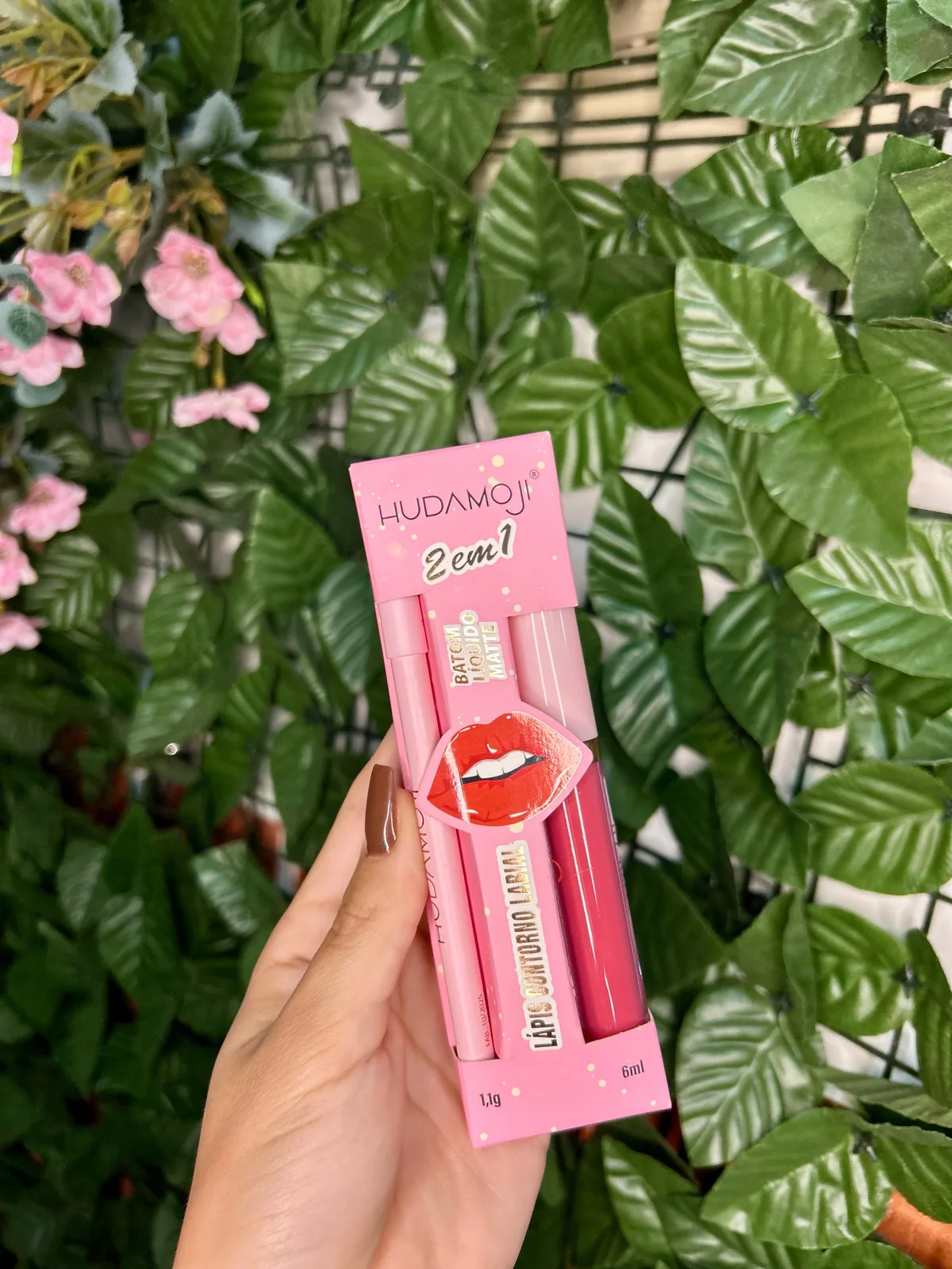 Lip Gloss + Lápis Labial 2 em 1 da Hudamoji
